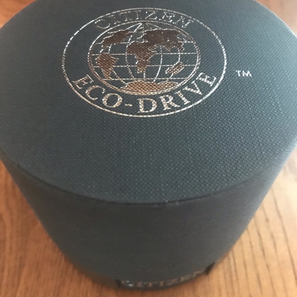 Citizen eco-drive watch - Picture 6 of 8